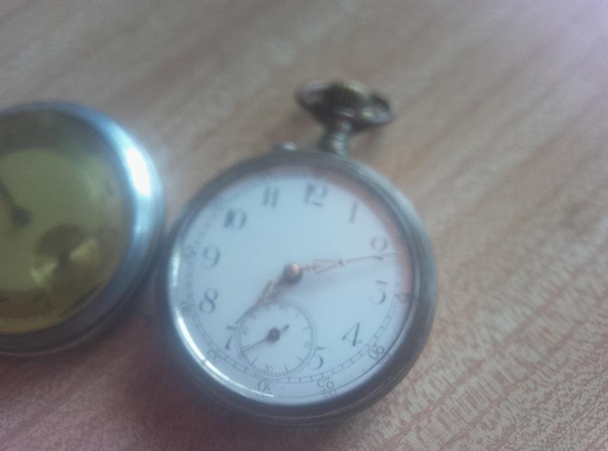 Bild 1 Taschenuhr