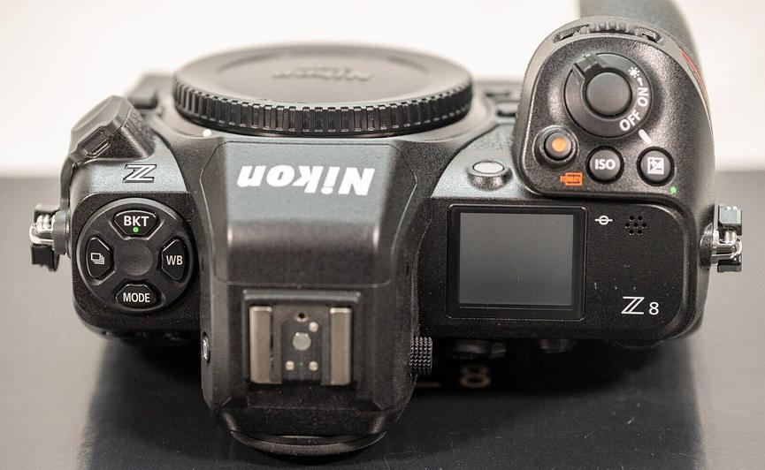Bild 1 Nikon Z 8 Gehäuse - ausgezeichneter Zustand