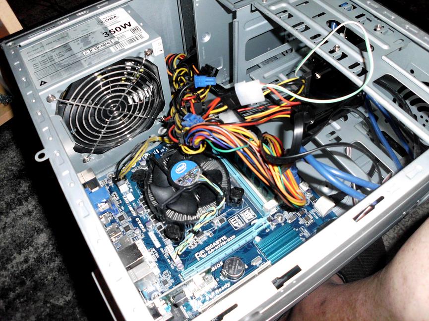 Bild 8 gebe hier einen PC mit Ubuntu für günstige 18 Euro ab