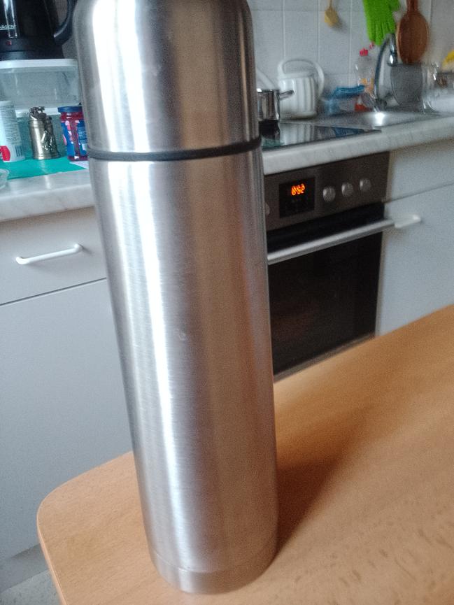 Bild 2 Thermoskanne aus Edelstahl. 5 Euro!