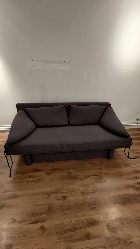 Bild 8 Zu verschenken: Praktisches Schlafsofa mit Stauraum