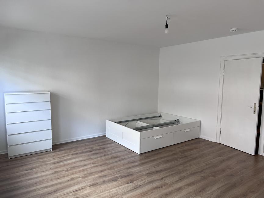 Bild 4 Charmante 1 Zimmer Wohnung in zentraler Lage (teilmöbeliert)