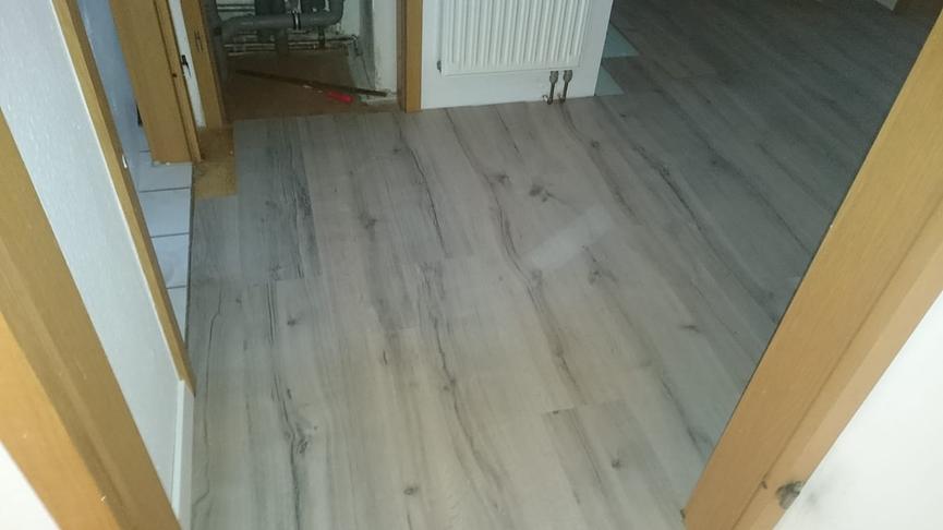 Bild 3 Fußbodenleger verlegt ihr Laminat und Co.
