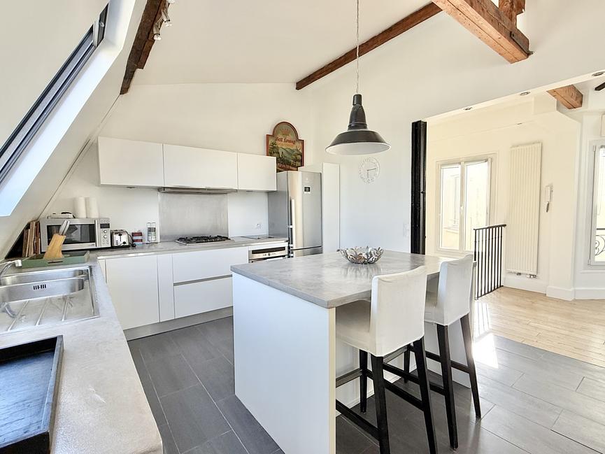 Bild 5 160 m² große, möblierte Maisonette-Wohnung in einem eleganten Gebäude mit Aufzug