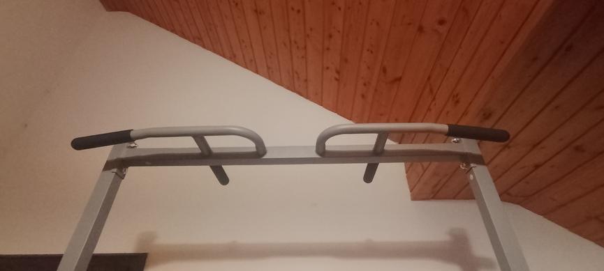 Bild 4 Klimmzugstation / Pull-up Station – wie neu, höhenverstellbar, bis 150 kg