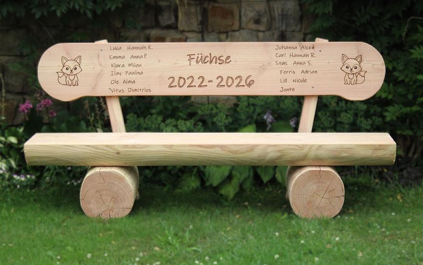 Bild 10 Gartenbank mit Armlehnen. Sitzbank. Rentners Geschenk.