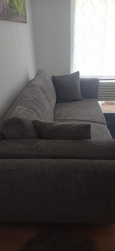 Bild 3 Neuwertige Dreisitzercouch abzugeben