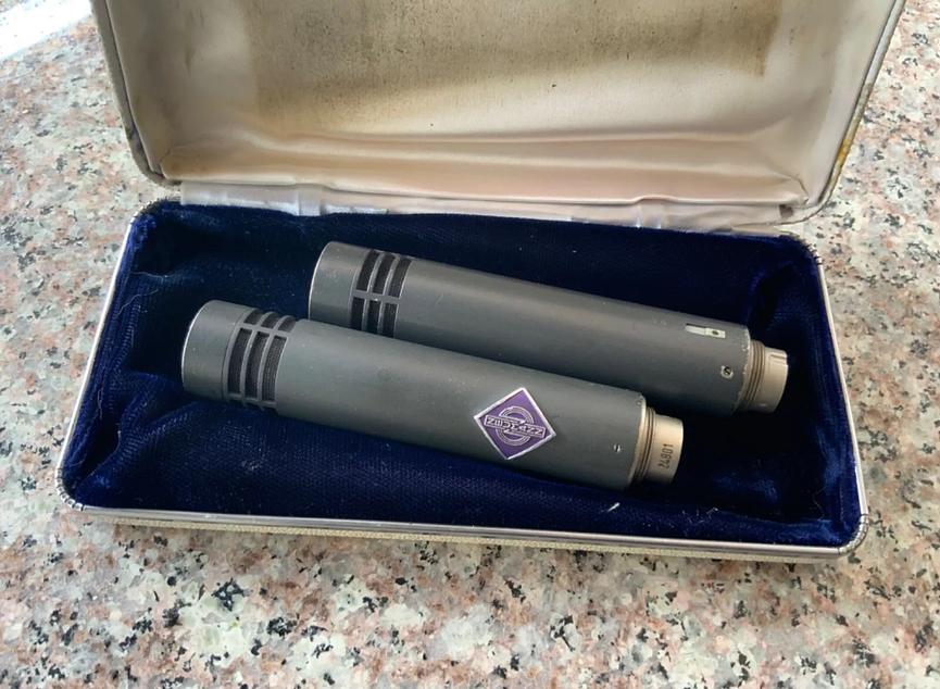 Bild 1 2 X Neumann KM 84 Kondensator Mikrofone
