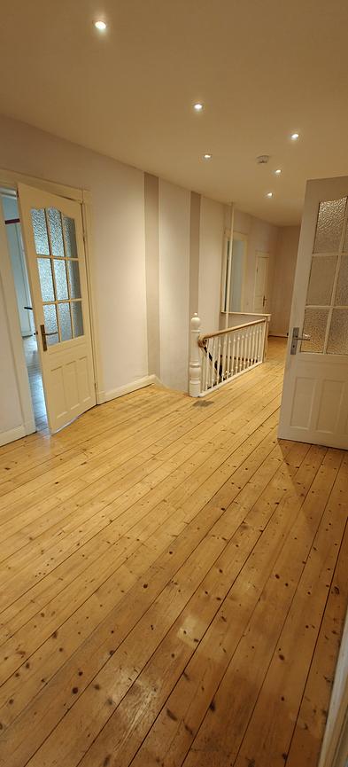 Bild 1 Exklusive 5-Zimmer Wohnung, ganze Wohnung (192 m2) für WG, keine Zi Anfragen!