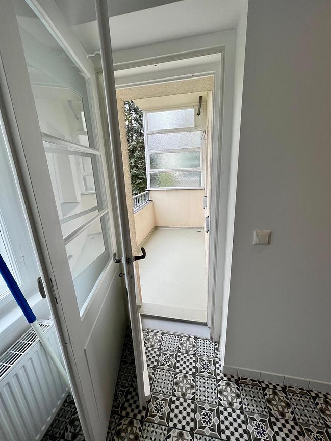 Bild 4 4 Zimmerwohnung für WG in Stötteritz, Küche, Bad, Balkons, 104qm, Garten.