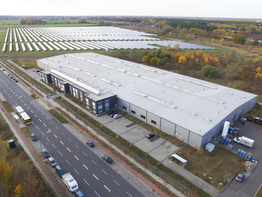 Bild 2 CNC-MASCHINENBEDIENER (M/W/D) / LASERSCHNEIDEN