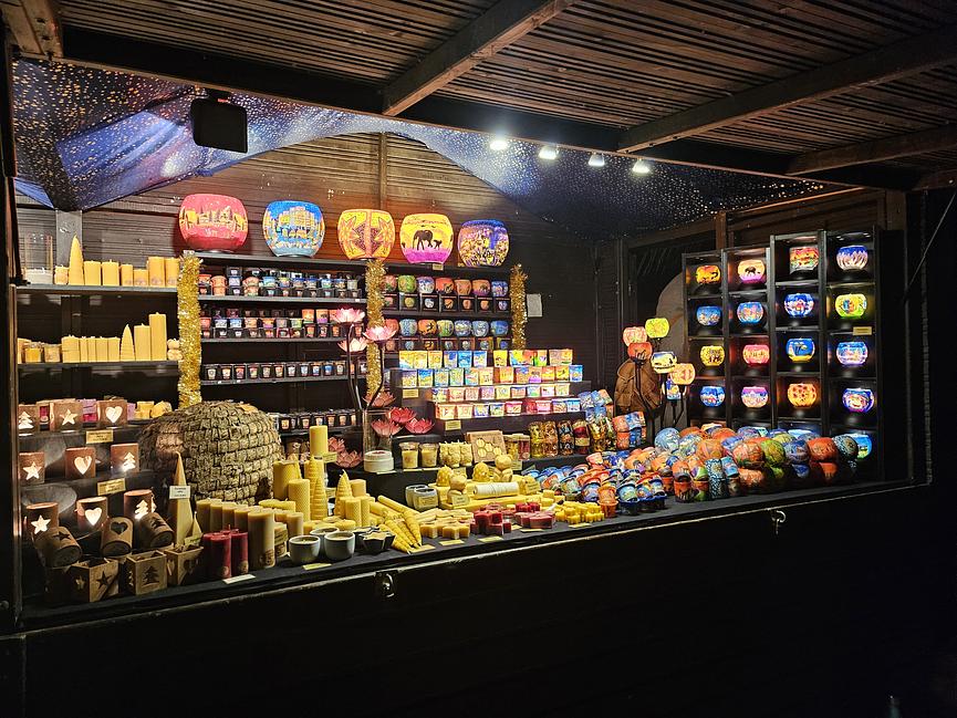 Bild 5 Verkaufskraft (m/w/d) Weihnachtsmarkt Rathausmarkt - Aushilfe Nebenjob