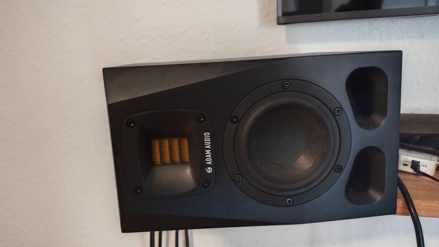 Bild 6 2x ADAM Audio A4V