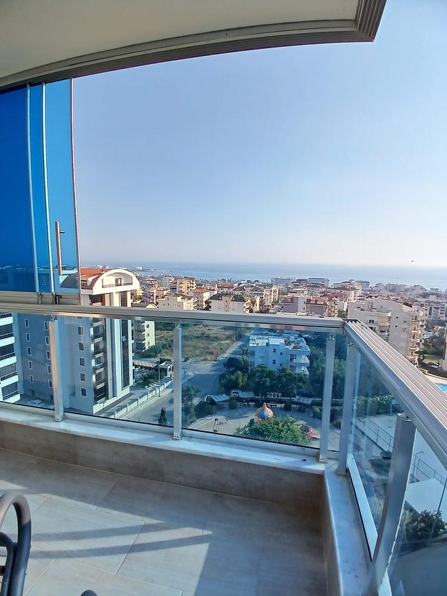 Bild 1 Zu verkaufen. Avsallar, Alanya, Türkei. Apartment direkt am Meer
