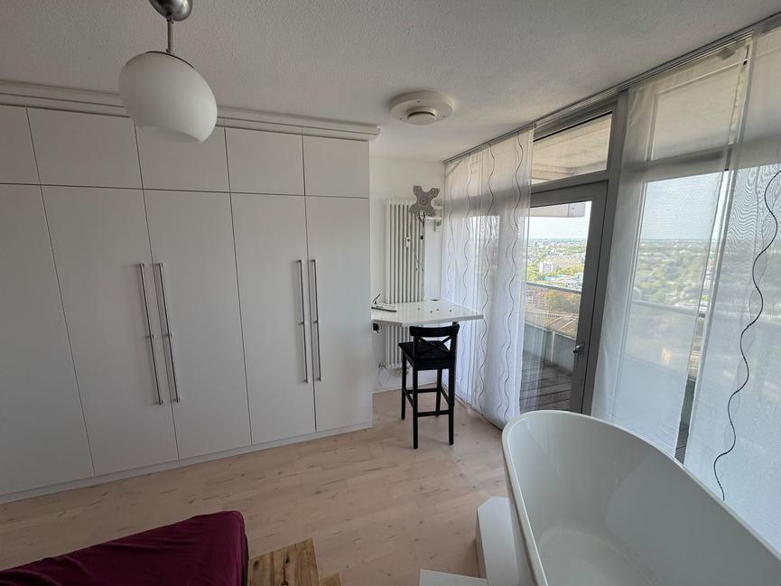 Bild 4 Möblierte Wohnung im Kölner Unicenter mit Domblick (27. Etage)