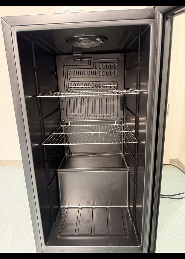 Bild 1 Kuhlschrank\ METRO/ SEHR GUT