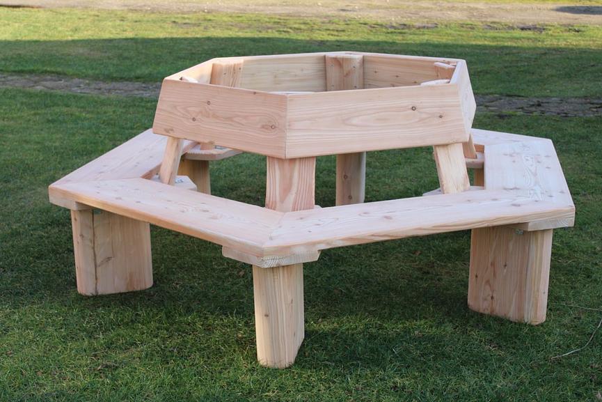 Bild 3 Baumbank aus Lärchen/ Douglasien holz. Frühlingsgeschenk.