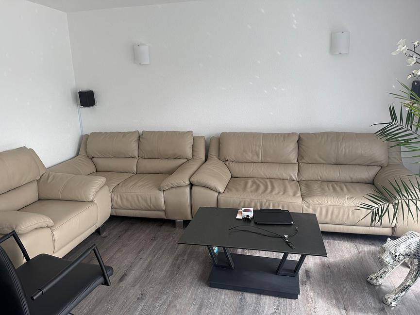 Bild 2 Gepflegte Couchgarnitur aus echtem Leder