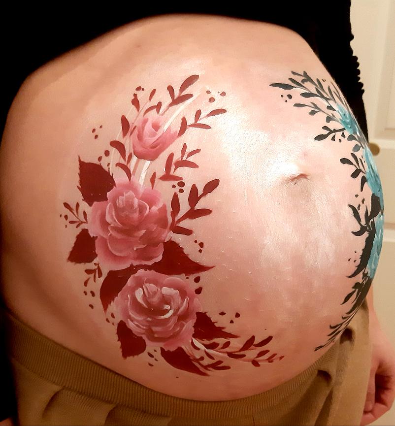 Bild 1 Babybauchbemalung Bellypainting Schwanger Baby-Bauch-Party in Berlin