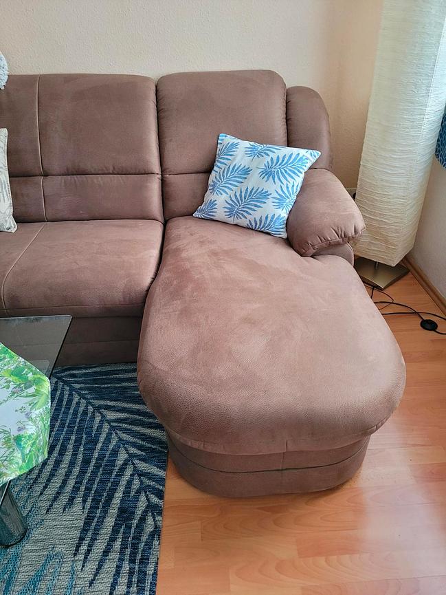 Bild 3 Couchgarnitur mit Schlaffunktion und Relaxsessel 400€ VB