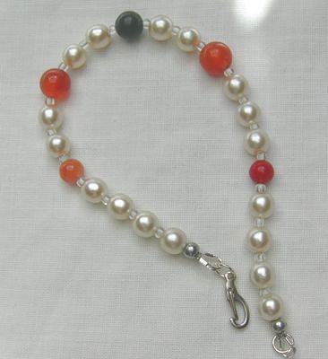 Bild 3 Armband mit einen kleinen Edelsteinmix