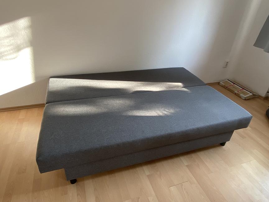 Bild 3 Gepflegte ausziehbare Couch