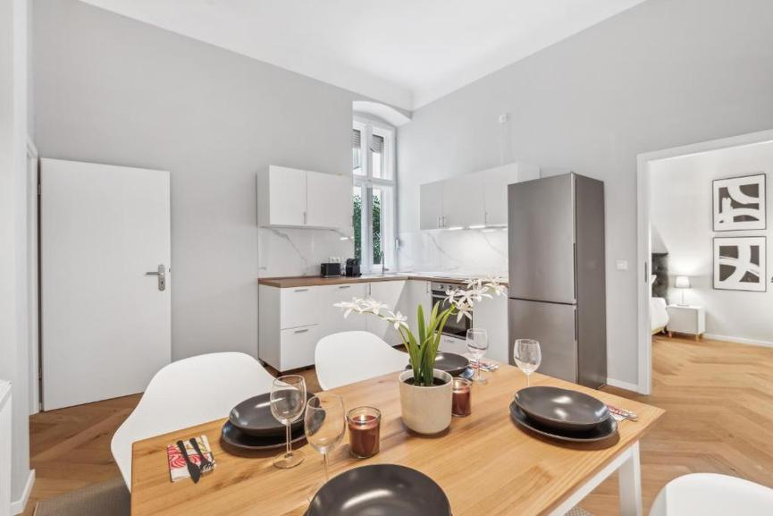 Bild 1 Familie sucht 4–5 Zimmer Berlin– Belohnung garantiert!