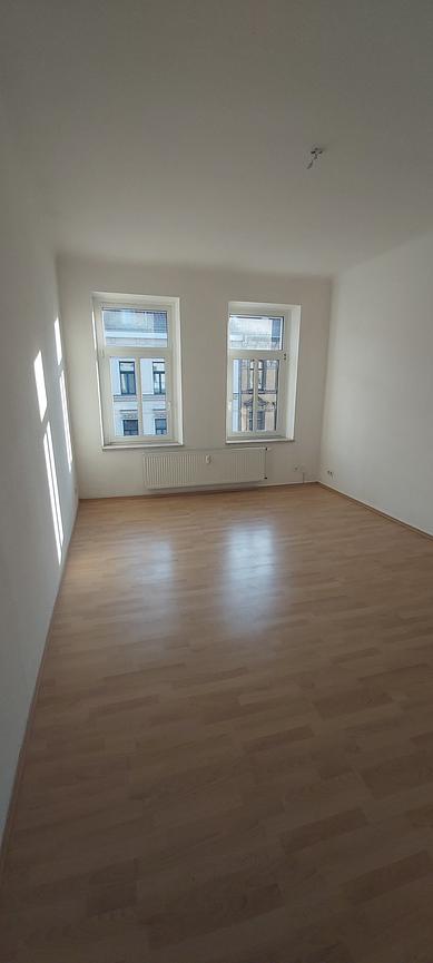 Bild 2 2 WG-Zimmer in Schleußig frei - schöner Altbau mit Balkon ganz nah am Park