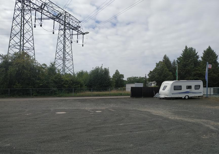 Bild 2 Abstellplatz für Wohnmobil oder Wohnwagen umzäunt ab 35€
