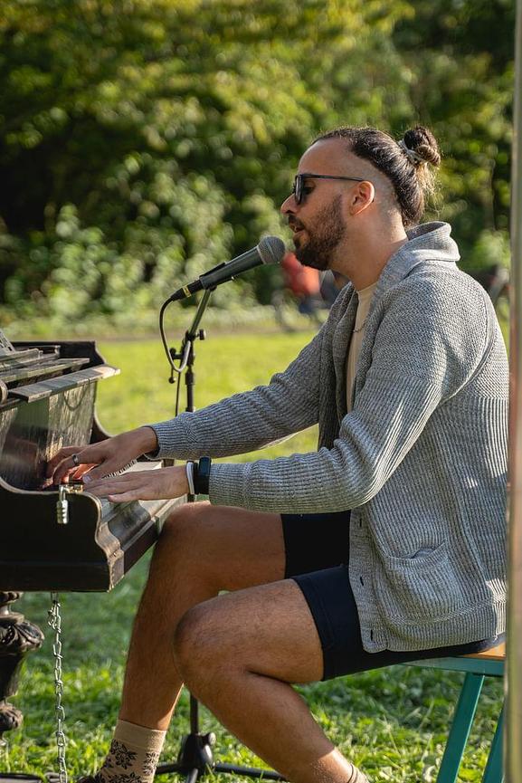 Bild 3 Musikunterricht für Gesang und Klavier