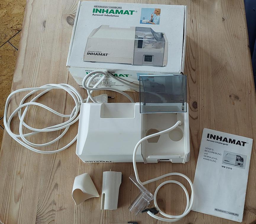 Bild 1 Aerosol-Inhaliergerät INHAMAT