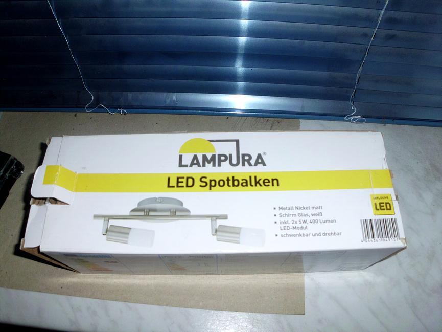 Bild 3 wehr von euch könnte mir 4gartienstangen anbringen und zwei deckenlampen?