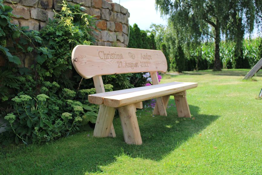Bild 17 Gartenbank aus Lärche mit Gravur. Jubiläums Geschenk. Weinachtsgeschenk.