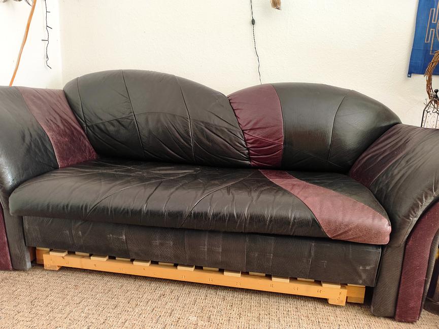 Bild 3 Ledersofa mit ausziehbarem Lattenrost