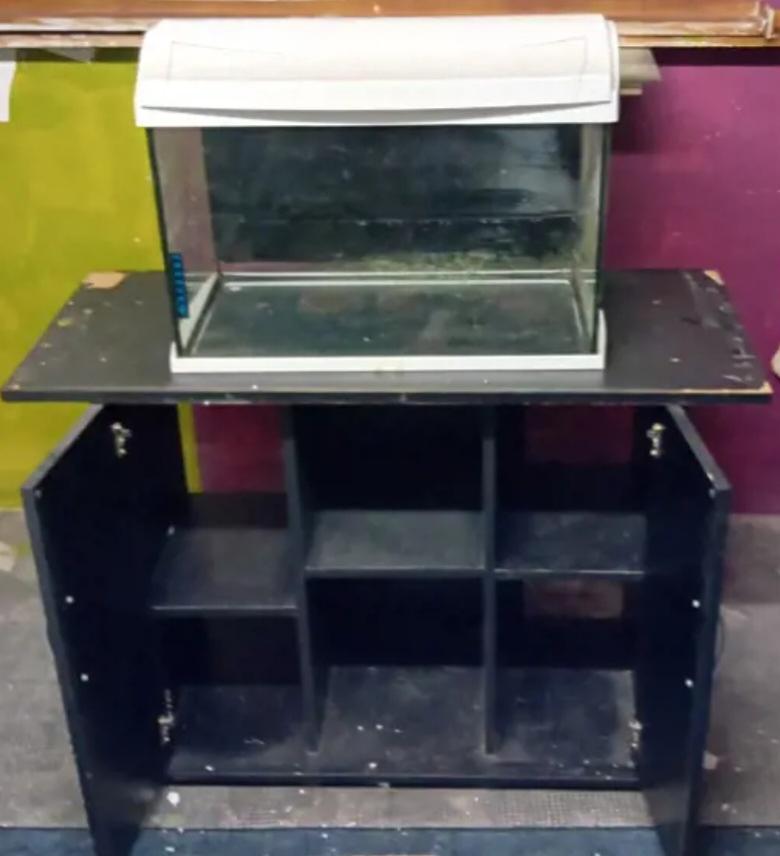 Bild 1 60 Liter Aquarium mit oder ohne Unterschrank 10 Euro