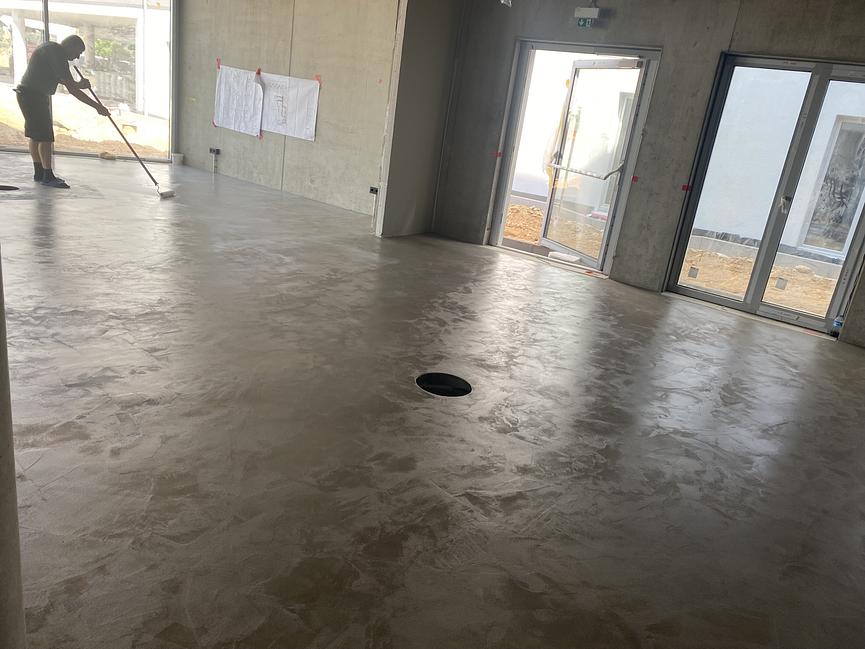 Bild 5 Fugenloser Bodenbelag, Mikrozement, Betonoptik