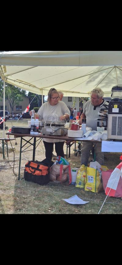 Bild 1 Biete meinen Crepes-und Waffelspot