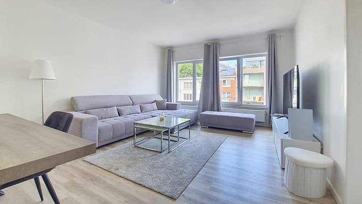 Bild 1 2-Zimmer-Wohnung mit einem Schlafzimmer und Arbeitszimmer/Garage in Berlin
