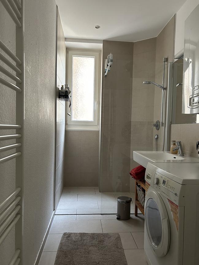 Bild 9 Großes WG Zimmer in renoviertem Altbau Stuttgart Ost