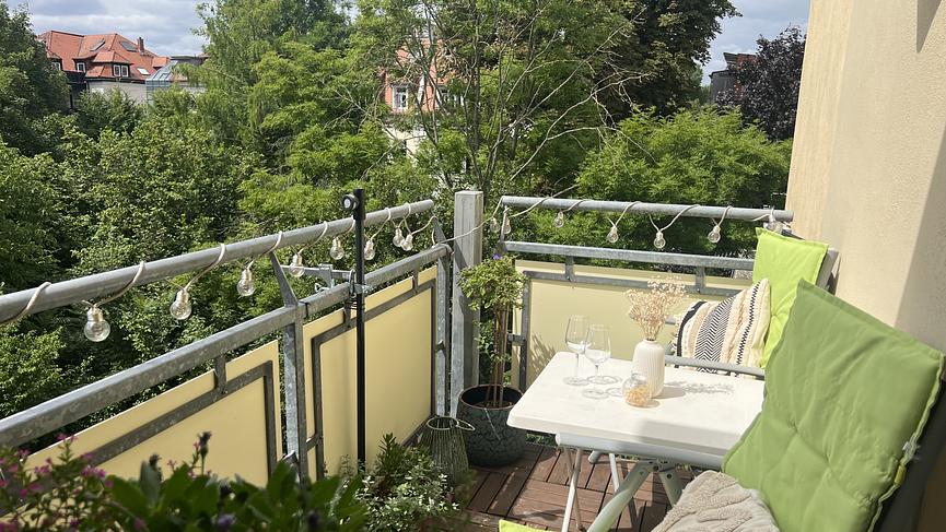 Bild 2 Attraktive, vollmöblierte helle 2-Raum-Wohnung mit Balkon zur Untermiete