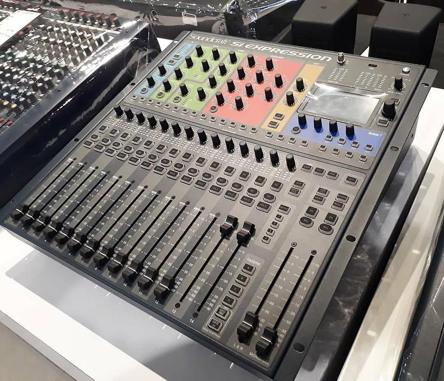 Bild 1 WWW.BULKPHSALES.COM: Neue Digital und Analog mixer, DJ Equipment, DJ Mixer