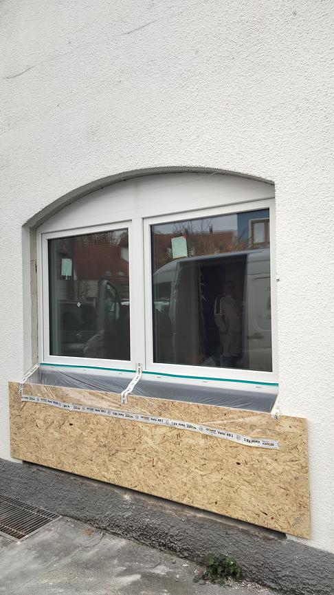 Bild 13 Pwbauelemente Fenster und Türen auf maß