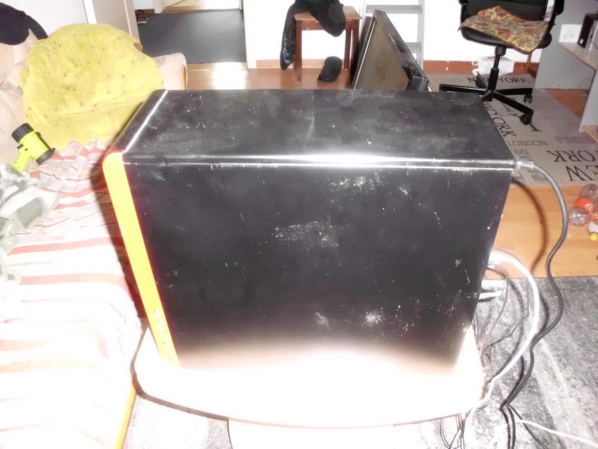 Bild 5 ich gebe mein pc mit bildschirm maus und tastartur günstig ab