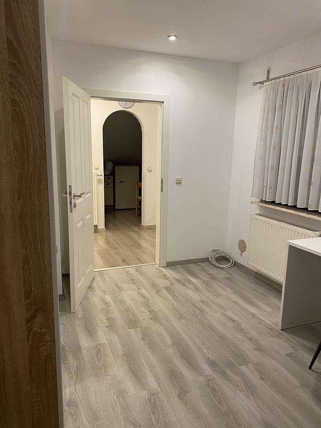 Bild 3 Zimmer ab sofort zu vermieten