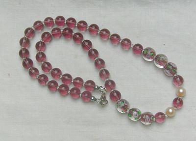 Bild 5 attraktive Glasperlenkette