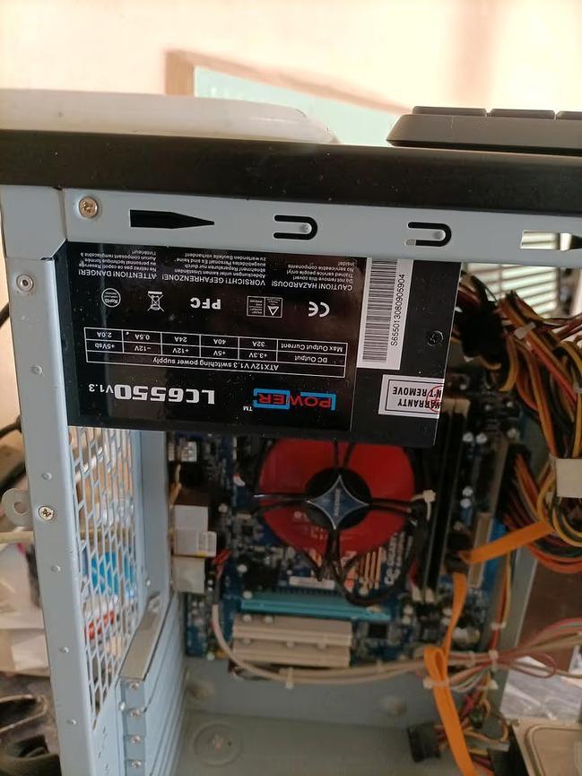 Bild 2 PC intel quad core , 4gb ram , 500gb HDD nvidea Grafik für 15 euro