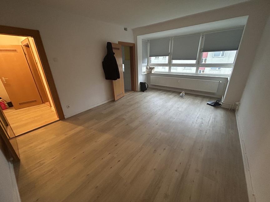 Bild 5 Nachmieter:in gesucht für Wohnung in Kiel Brunswik :)