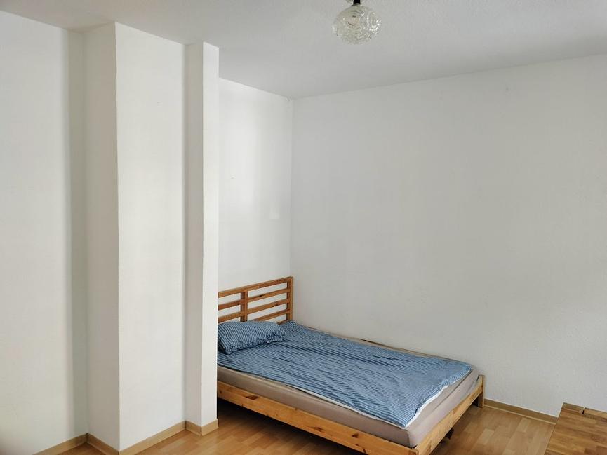 Bild 2 Kurzfristig, billig Mai-Wohnung in Lindenau/Leipzg