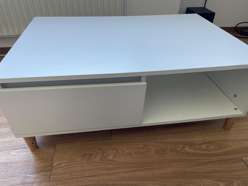 Bild 2 Couchtisch weiß zum Verkauf
