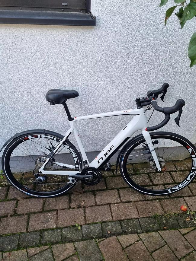 Bild 1 Cube Agree Hybrid C:62 SL Disc Aksium